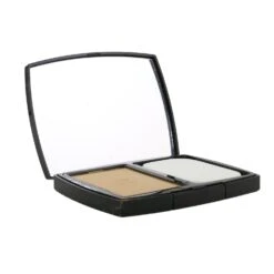 Chanel Ultra Le Teint Ultrawear All Day Comfort Flawless Finish Compact Foundation - # B30 13g/0.45oz -Fresh Beauty Store 26241180202 a46f3c81 ba00 4bf7 8a79 e05c1b0fb602